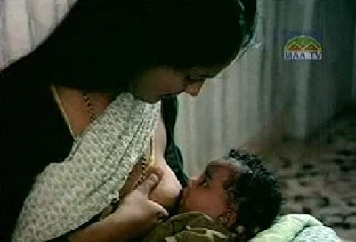 Hot Telugu Aunty Breastfeeding Video