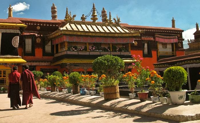 The Jokhang Temple Lhasa — Tibet¸ China