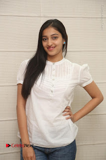 Tollywood Telugu Actress Mouryaani Latest Stills in Ripped Jeans at Intlo Deyyam Nakem Bhayam Movie Interview  0004.JPG