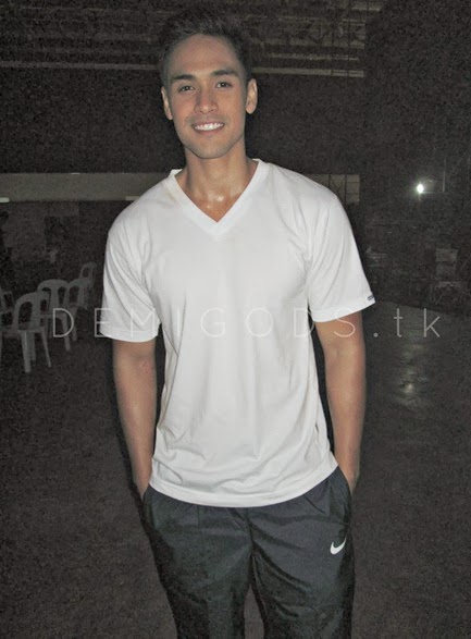 9 Cosmo bachelor bash Carlo Romero