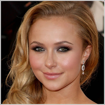 Hayden Panettiere Sexy on Artist  Amy Oresman Created Hayden Panetierre   S Golden Globe Look