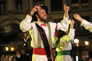 Representación del carnaval tradicional vasco