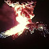 Popocatépetl Arroja Material Incandescente tras Explosión