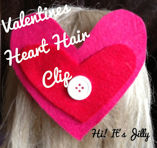 These heart hair clips are so easy to make and so cute! #valentines #hair #crafts