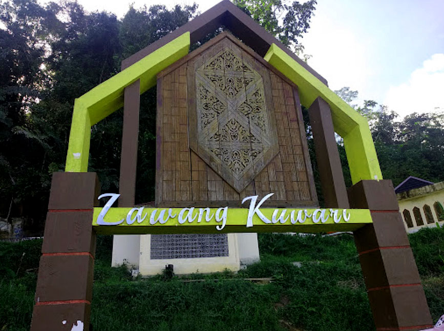 Gerbang Pintu Masuk menuju Goa Lawang Kuwari Sekadau