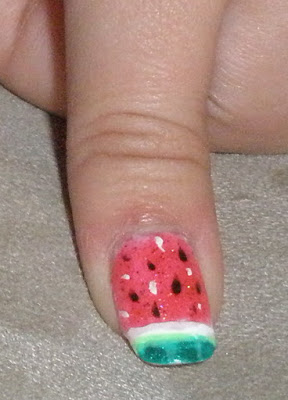 Tutorial to Decorate Nails using a Watermelon Design.