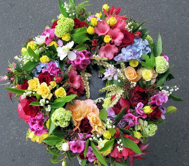 Beautiful Wreaths flowers - Pictures