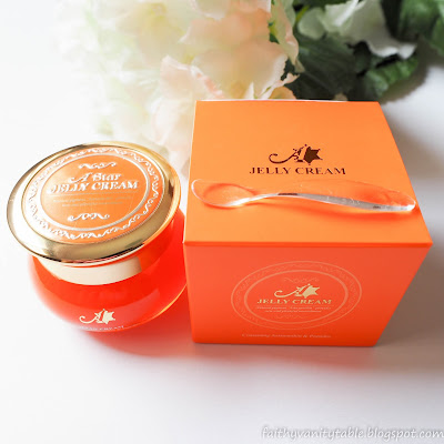 Review of Hwajin Cosmetics Yeblang Special A Star Jelly Cream 