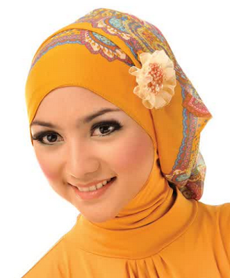40 Model  Hijab  Kebaya  Untuk Wisuda Modis Masa  Kini  2021 