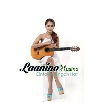 Laanino Husina - Cinta Setengah Hati