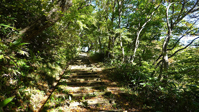 鳥取県西伯郡大山町大山 寂静山登山道