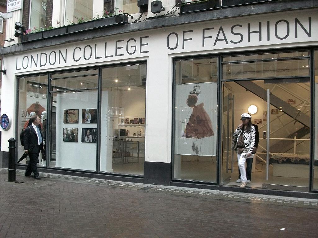 Top Fashion Schools In The World within Fashion Schools In London for Your choice