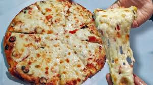طريقة عمل البيتزا , البيتزا , بيتزا , بيتزا ايطالي , طريقة البيتزا , عجينة اليتزا , مخبوزات , فطائر , فطائر سهلة , عجينة سهلة لكل حاجة