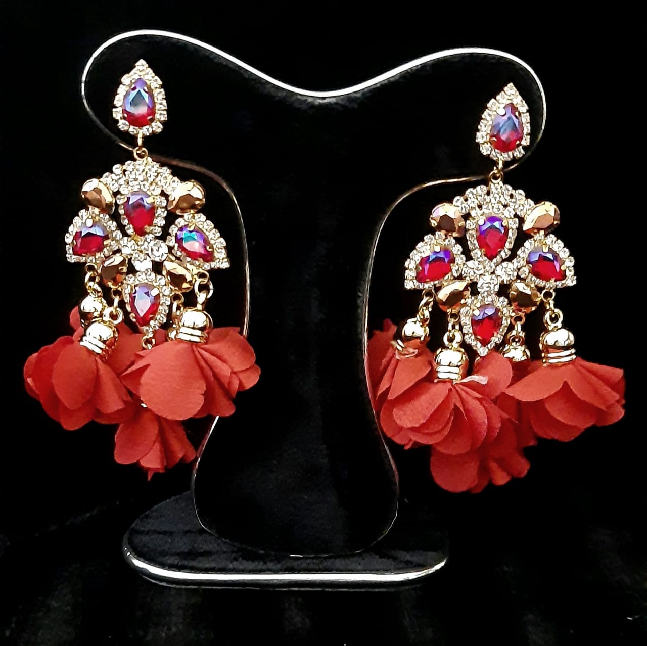 Stone Earring Designs - Gold, Stone Earrings New Designs for Girls Images, Pictures - kaner dul - NeotericIT.com