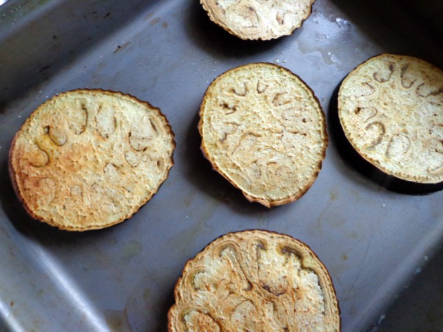 Bake eggplant rounds in a non-stick pan