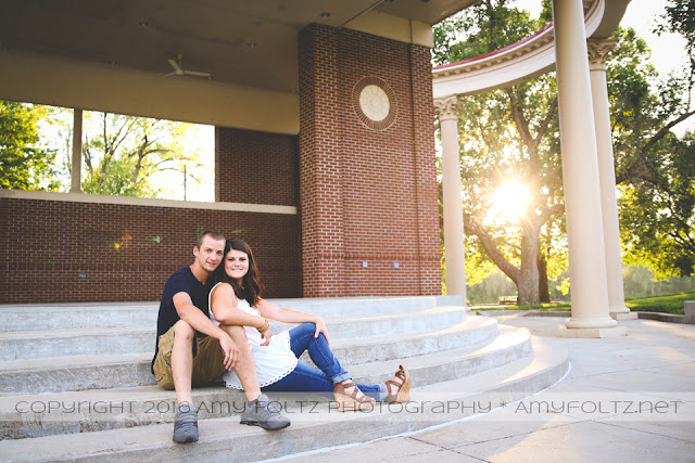 engagement session at Fairbanks Park in Terre Haute