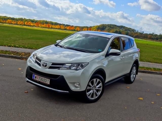 2013 Toyota RAV4 Executive