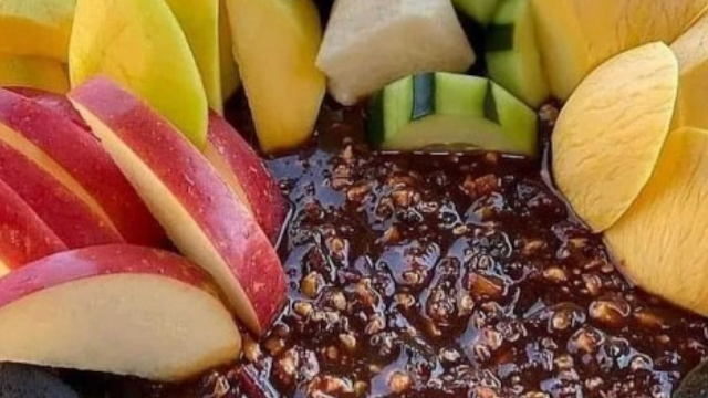 The Freshness Sensation of Fruit Rujak with Indonesian Flavors