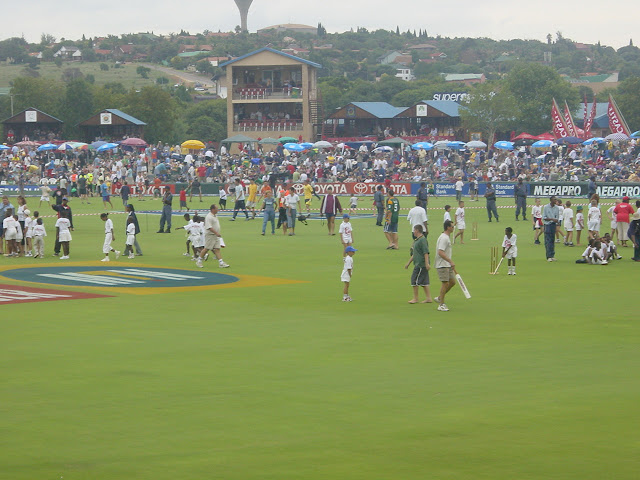 The picture is from a cricket match between South Africa and Sri Lanka at SuperSport Park in Centurion in December of 2003, which is still a much more fan oriented venue than its bigger brother down the drag in Illovo, Johannesburg.