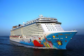 Norwegian Cruise Line's New Norwegian Breakaway Arrives in NYC