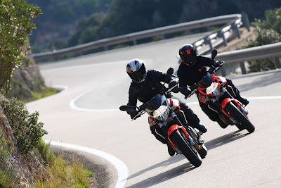 2011 Aprilia Shiver 750 Images