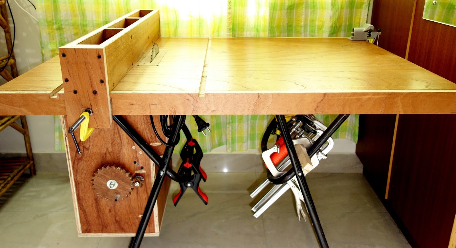 Diy Tablesaw Blade Guard - ShopNotes Table Saw Blade Guard ...