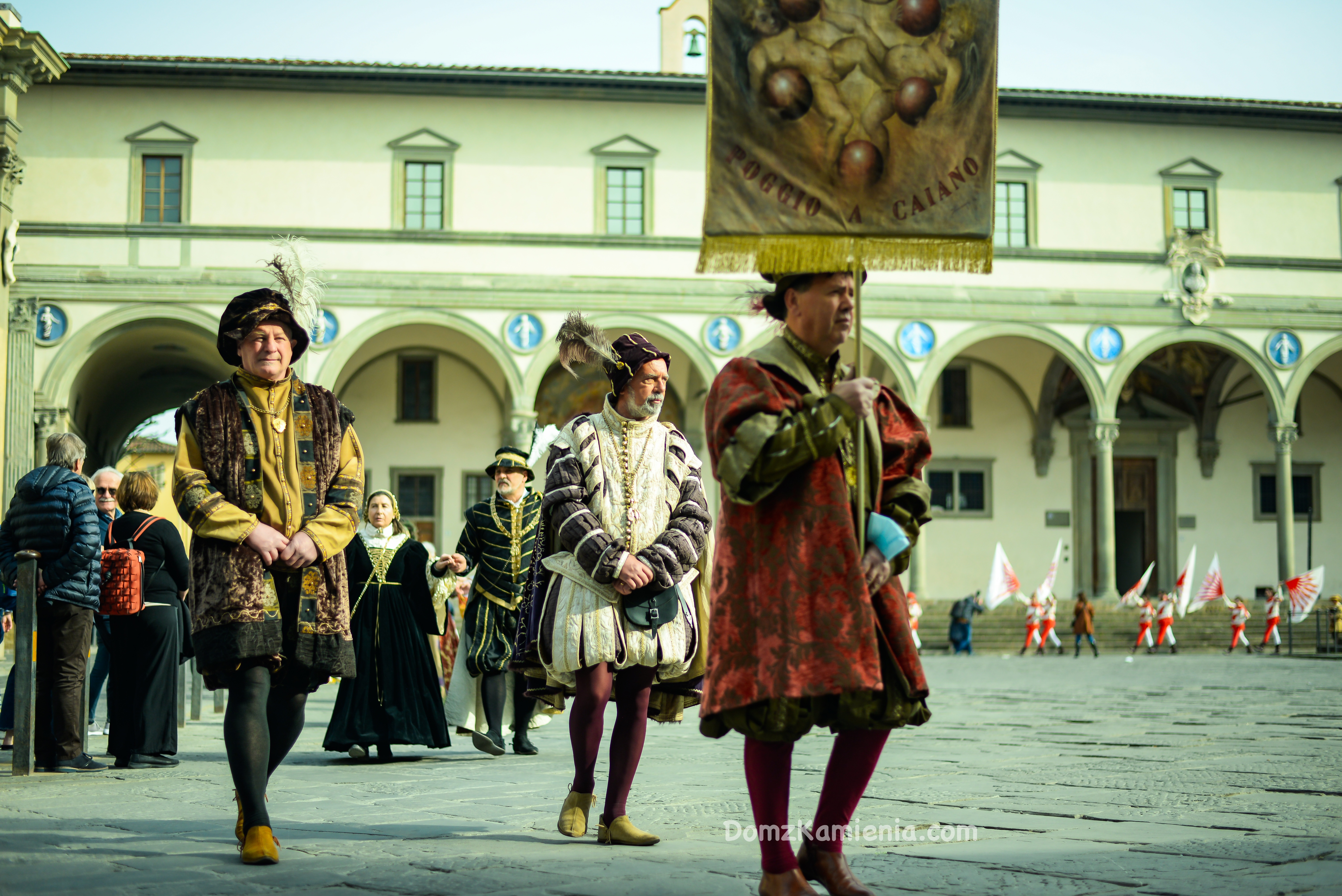 Dom z Kamienia, Capodanno Fiorentino, Sekrety Florencji