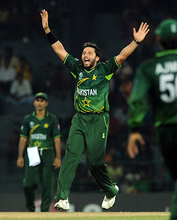 Shahid Afridi appeals for LBW of Ashish Bagai wicket, Canada v Pakistan, Group A, World Cup 2011, Colombo, March 3, 2011