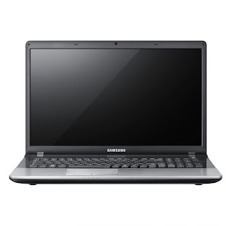 Samsung laptop NP300E 15.6" c-i5 2.4GHz Silver Laptop - A04SA 