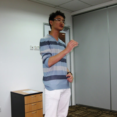 funny ice breaker questions. Size: 400x400 Filesize: 21.65 Kb. http://friendshiptoastmasters.blogspot.com/. Ian delivering his well prepared Ice Breaker speech