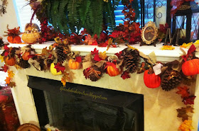 alt=" Pine Cone & Pumpkins Garland Tutorial"