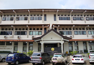 kampus di bogor