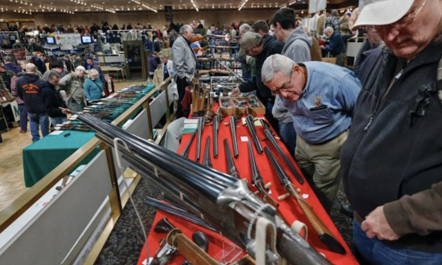 Judge pulls trigger after gun shows banned 