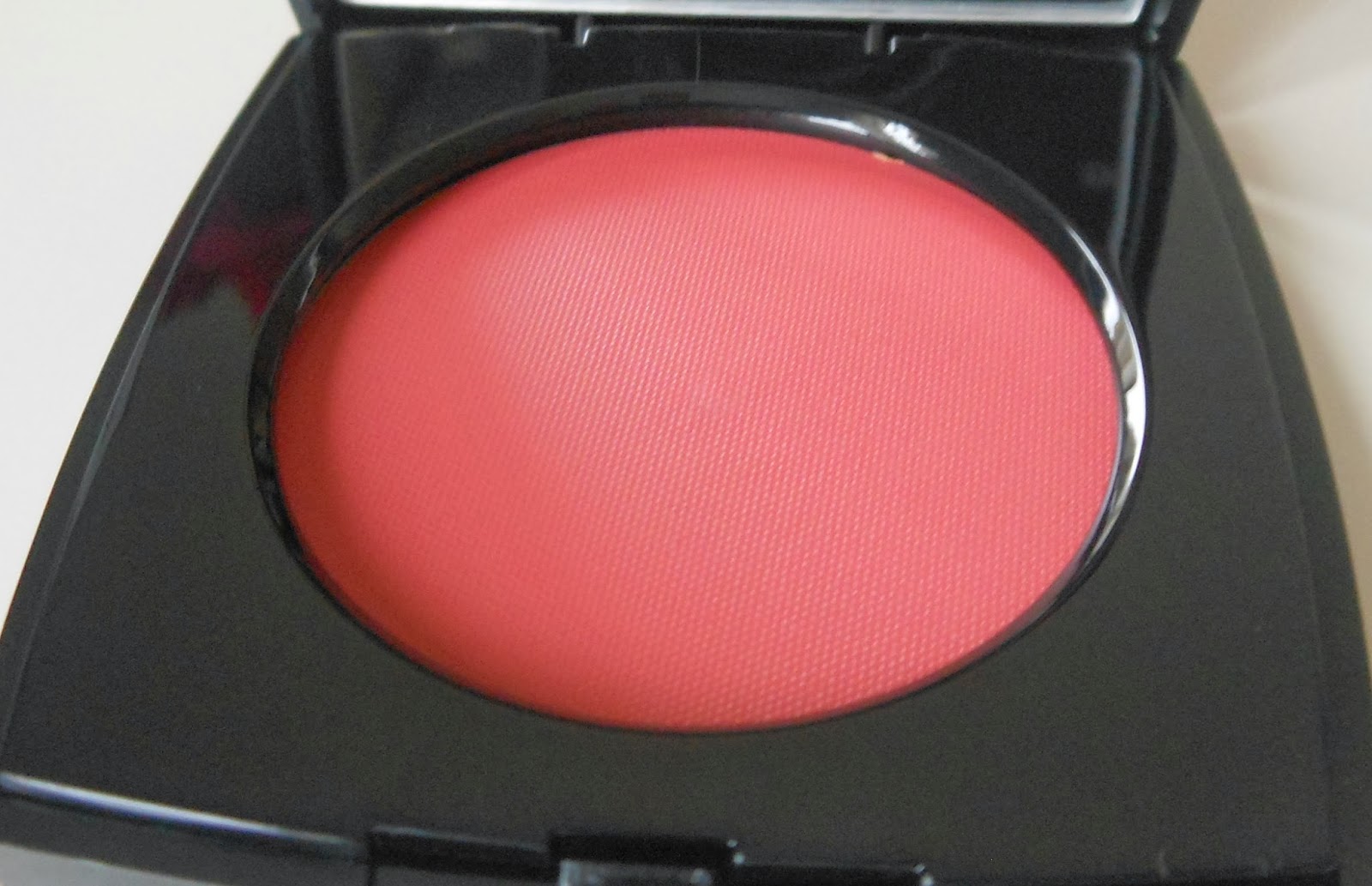 Download image Chanel Revelation Blush Cream PC, Android, iPhone and ...