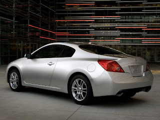 Nissan Altima Wallpapers