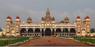 म्हैसूर राजवाड्याबद्दल संपूर्ण माहिती मराठी | म्हैसूर राजवाड्यातील मनोरंजक तथ्ये | Interesting Facts of Mysore Palace | Information About Mysore Palace in Marathi
