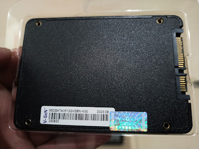 Tampilan Hologram Dibagian Belakang SSD V-GEN Platinum 512GB