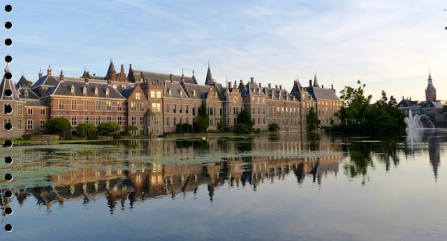 wisata di The Binnenhof Den Haag Belanda