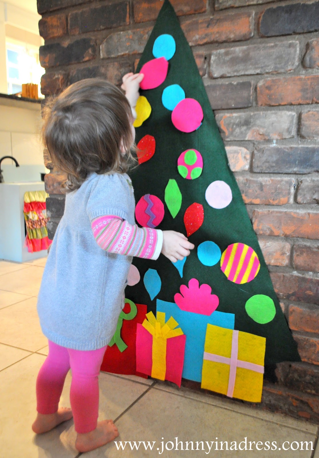 Johnny In A Dress: Play Felt Tree & Ornaments