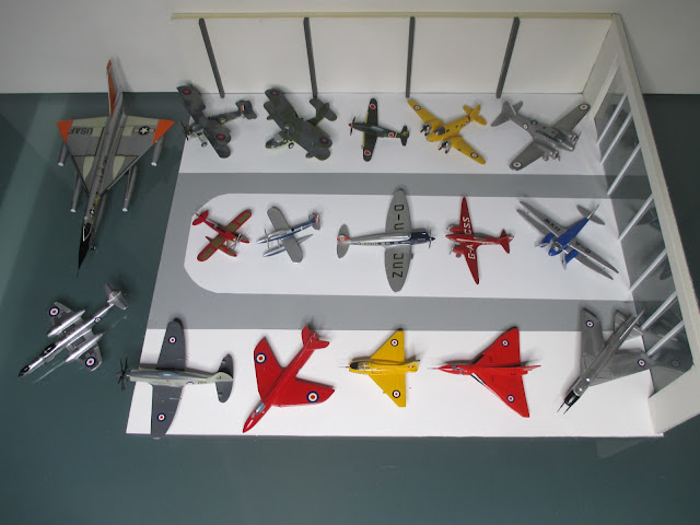 1/144 1/200 diecast metal aircraft miniature