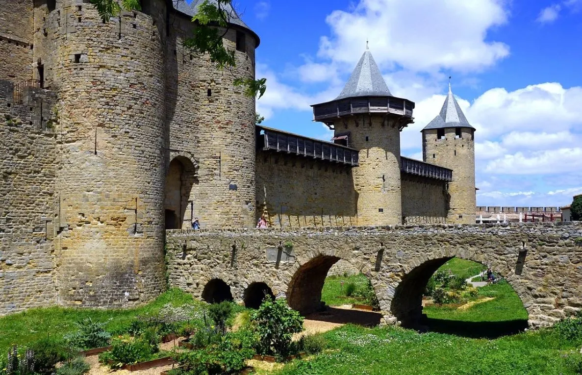 chateau carcassonne