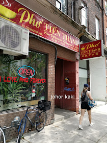 Local Favourite Budget Vietnamese Restaurant. Pho Tien Thanh @ Ossington Ave, Toronto