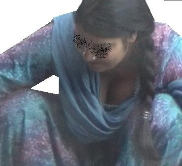 boobs in shalwar kameez