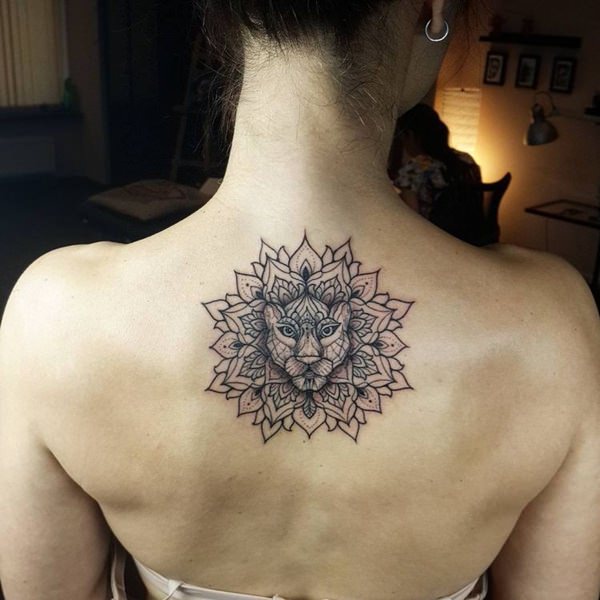 Tatuagens de Mandala - 45 ideias femininas