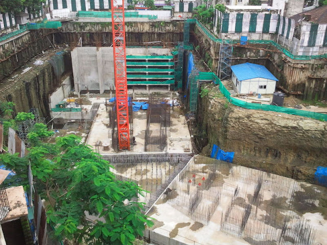 Picture of the India Tower construction site