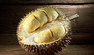 Bolehkah ibu hamil makan durian?