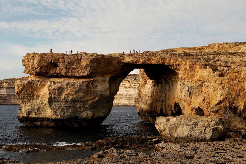 藍窗 Azure Window