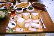  http://tastetrail.ca/restaurants-wineries/the-county-cheese-company/