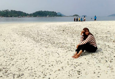  Wisata pantai mutun dan pulau tangkil lampung Wisata pantai mutun dan pulau tangkil lampung