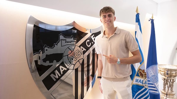 Oficial: Málaga, firma Adrián Niño hasta 2029